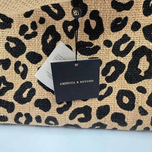 America & Beyond Leopard Print Jute Tote Bag NWT Animal Print Large - Picture 4 of 6